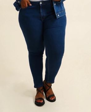Immagine di CURVY GIRL STRETCHY BLUE JEANS